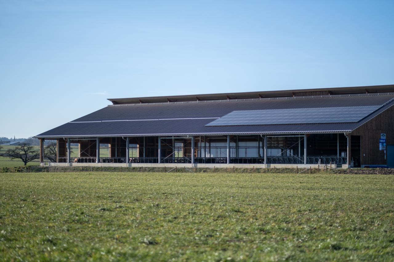 Aussenansicht-referenzobjekt-herrenhof